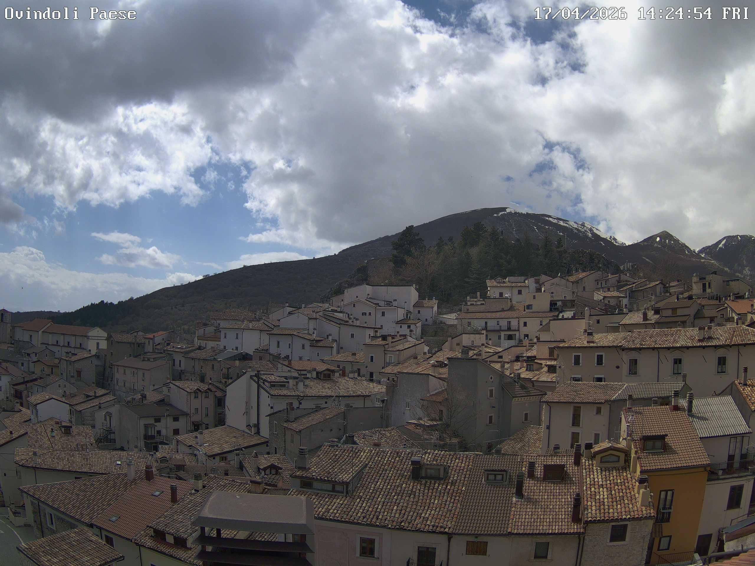 Ovindoli TV 1 Ovindoli Tv Webcam1 17-04-2026 10:50:12. -