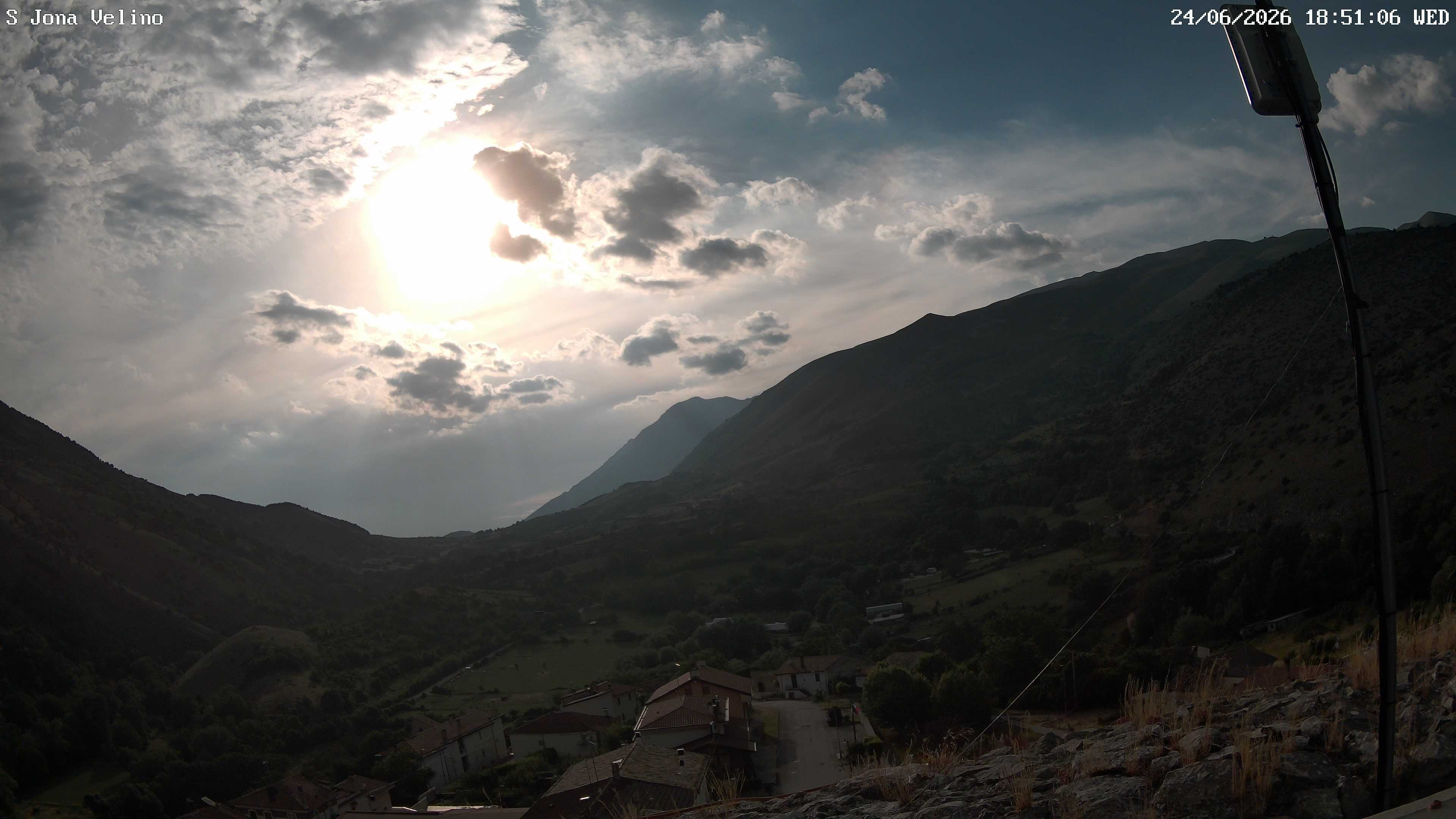 Ovindoli TV 1 Ovindoli Tv Webcam1 24-06-2026 18:51:34. -
