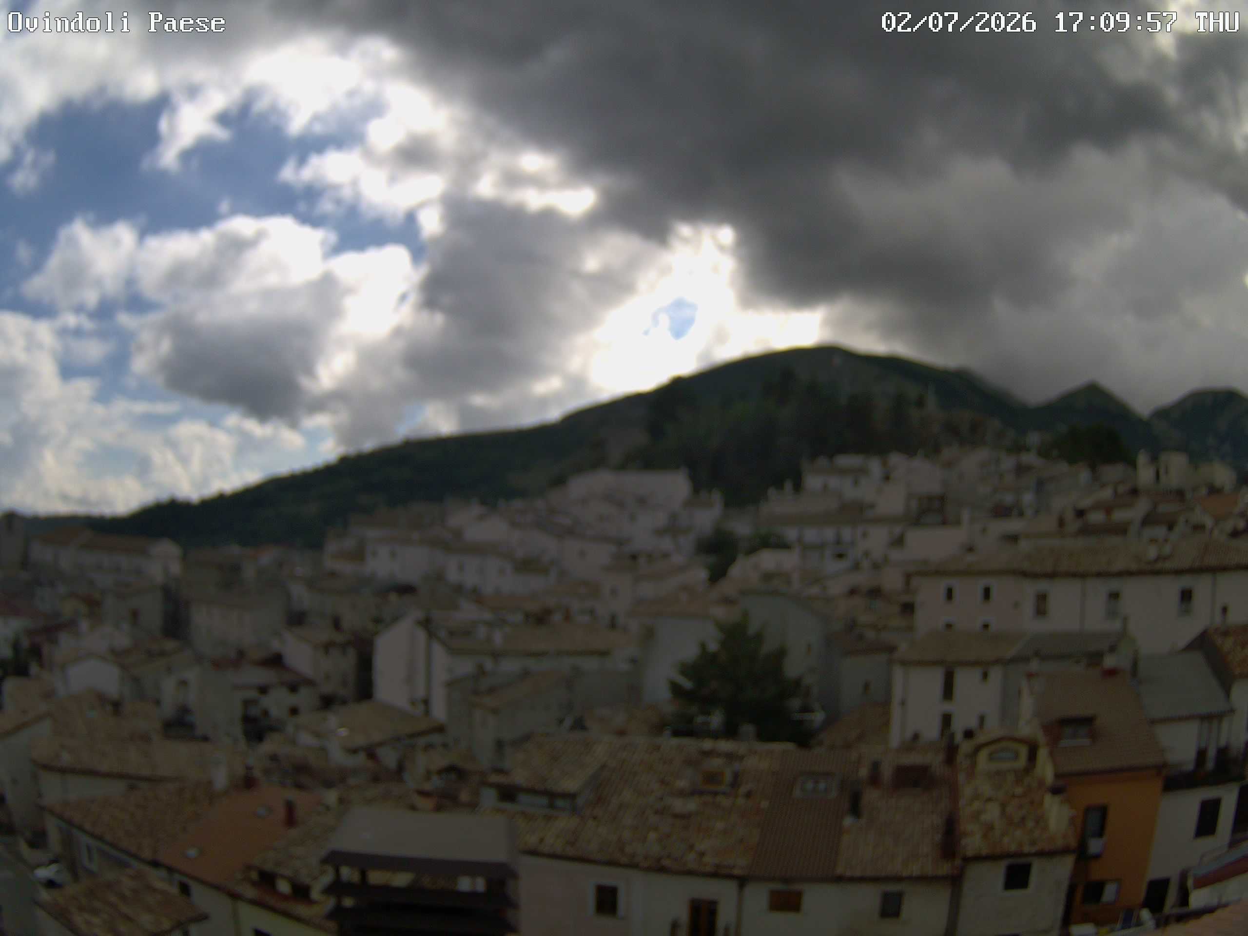 Ovindoli TV 1 Ovindoli Tv Webcam1 02-07-2026 15:50:28. -