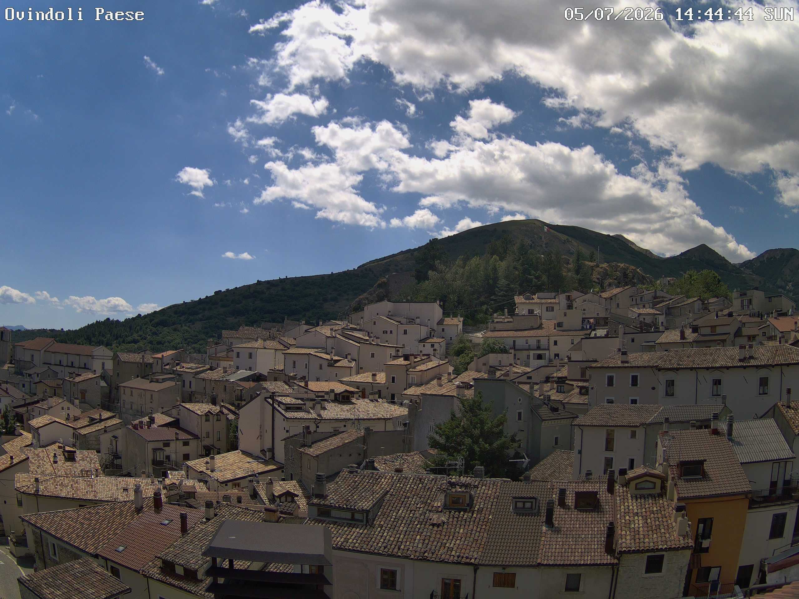 Ovindoli TV 8 Ovindoli Tv Webcam1 05-07-2026 13:35:17. -