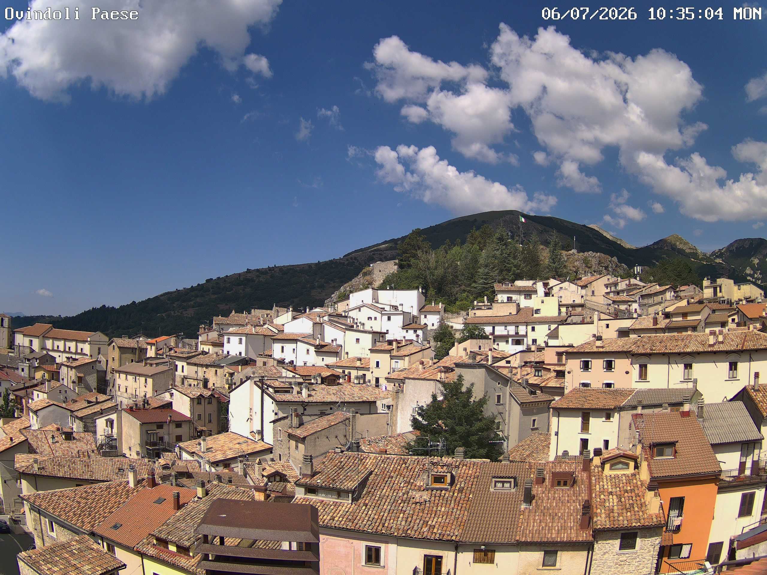Ovindoli TV 1 Ovindoli Tv Webcam1 06-07-2026 09:30:44. -