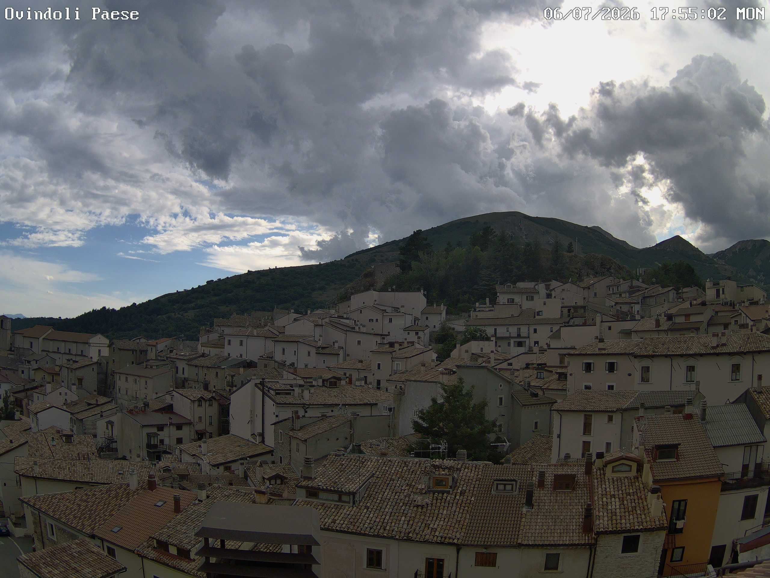 Ovindoli TV 1 Ovindoli Tv Webcam1 06-07-2026 16:45:22. -