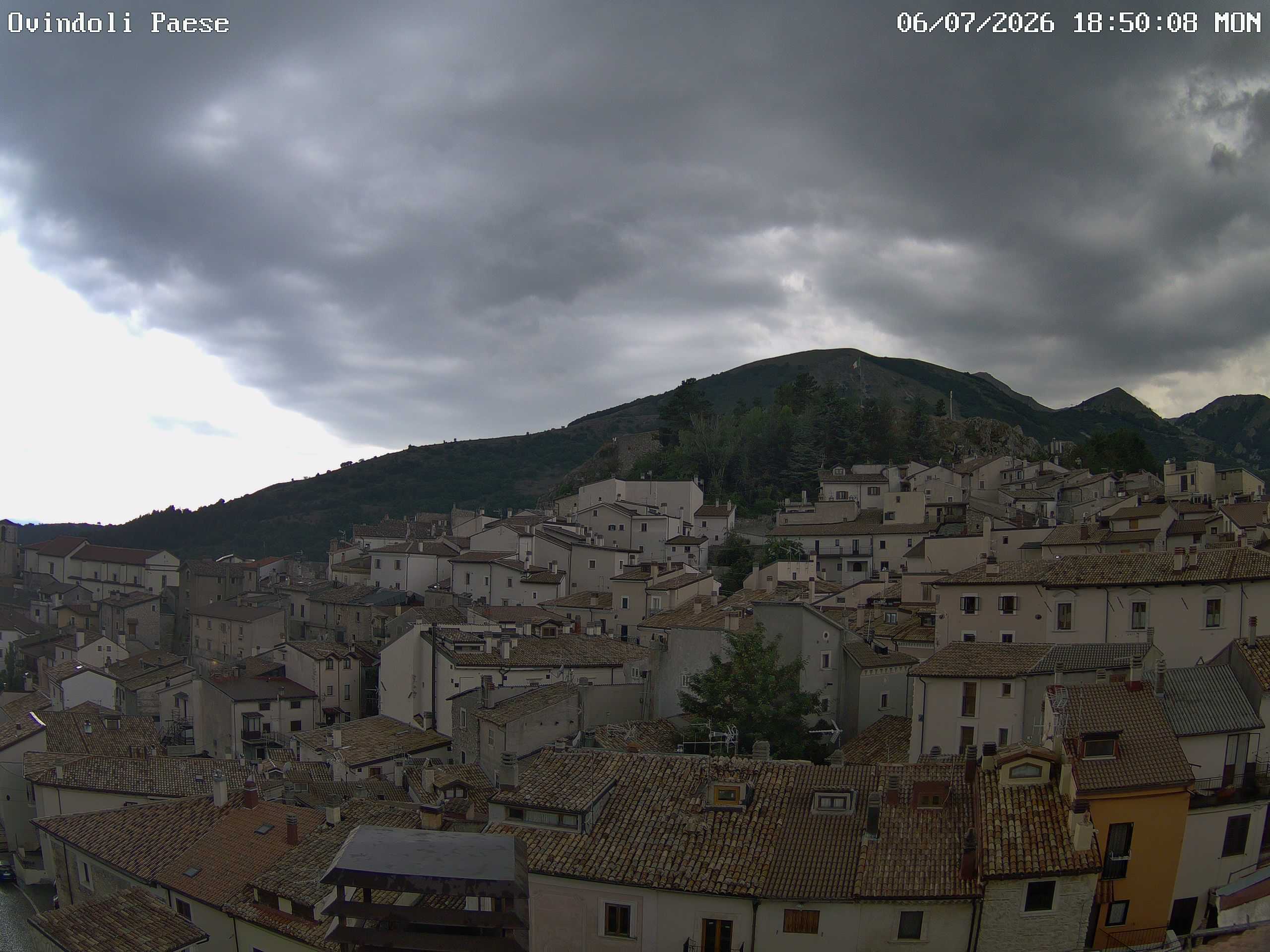 Ovindoli TV 1 Ovindoli Tv Webcam1 06-07-2026 17:45:23. -