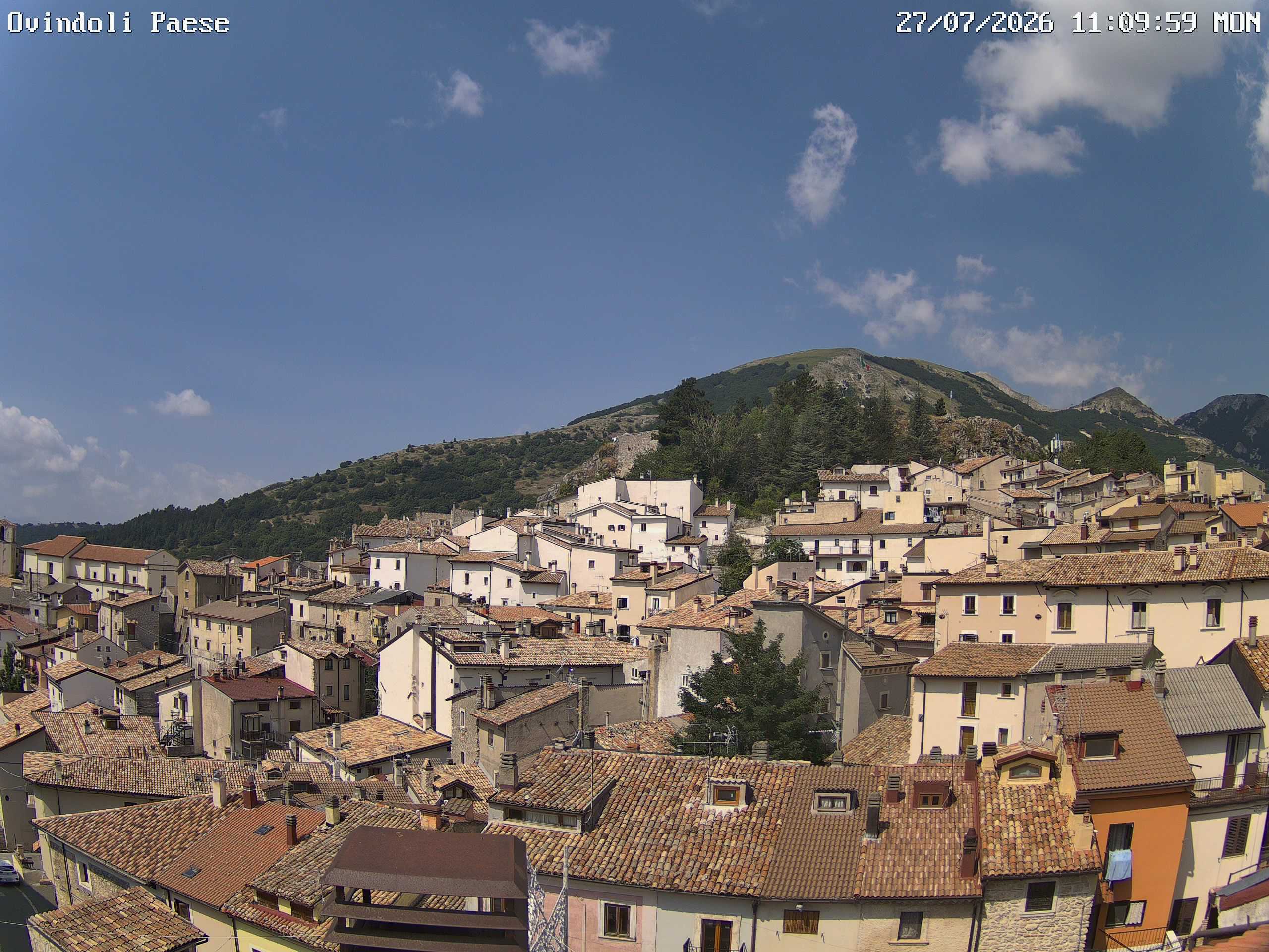 Ovindoli TV 1 Ovindoli Tv Webcam1 27-07-2026 10:25:20. -