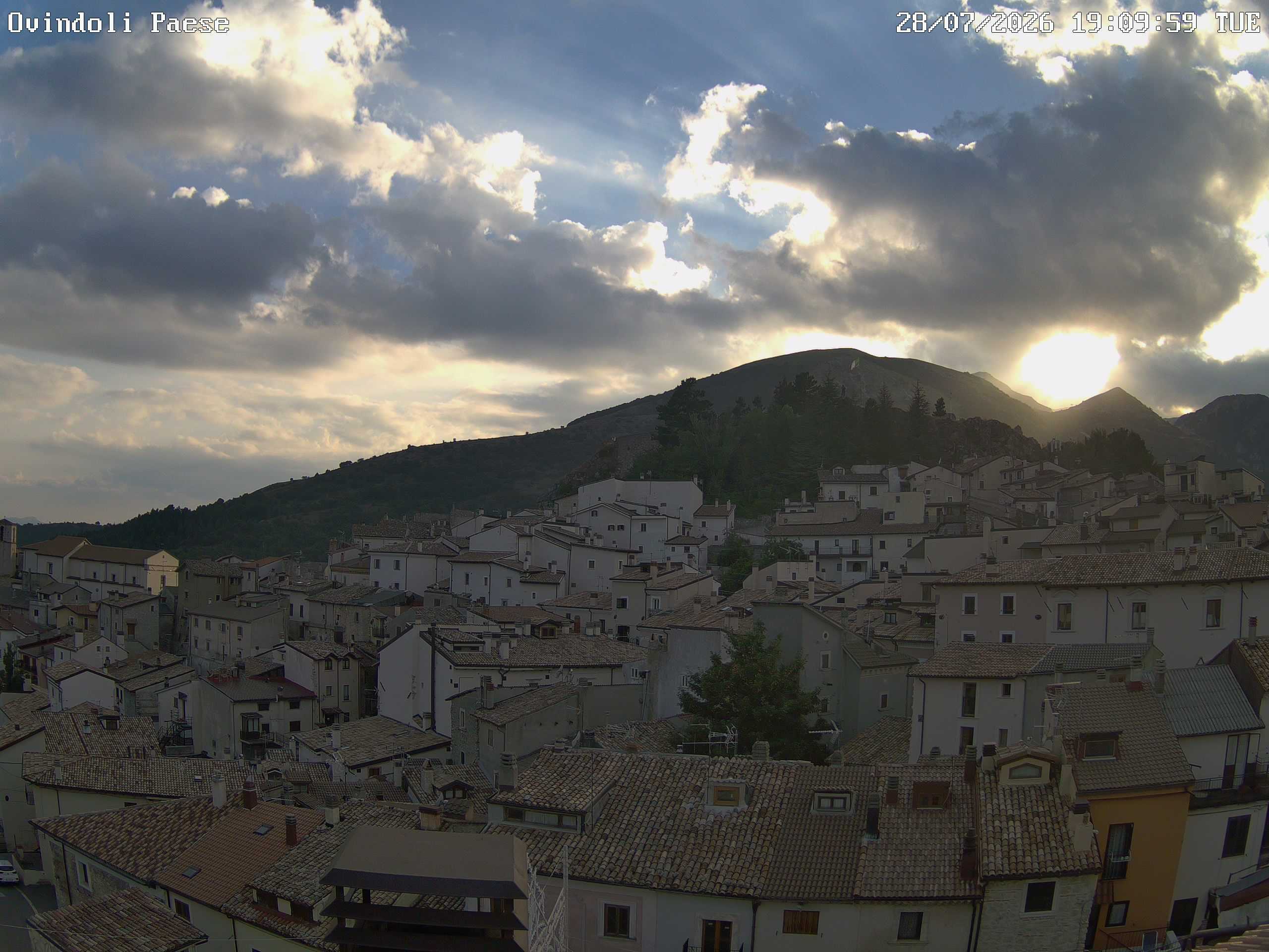 Ovindoli TV 1 Ovindoli Tv Webcam1 28-07-2026 17:35:20. -