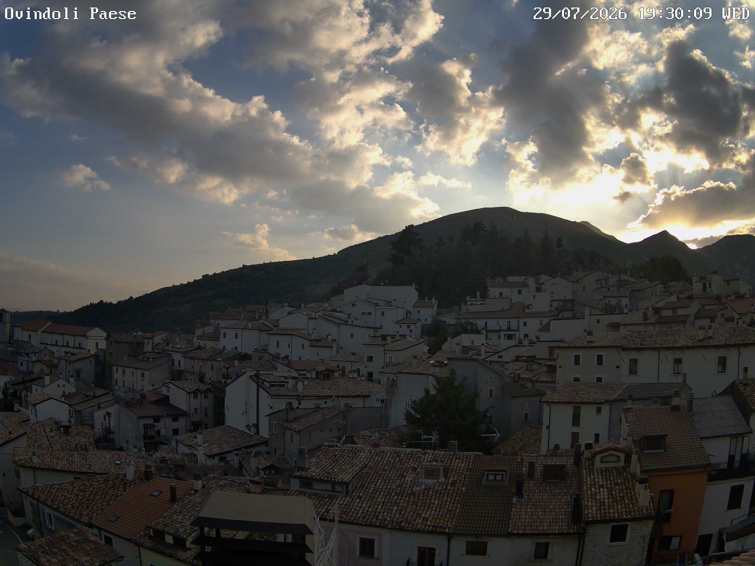 Ovindoli TV 1 Ovindoli Tv Webcam1 29-07-2026 18:35:21. -