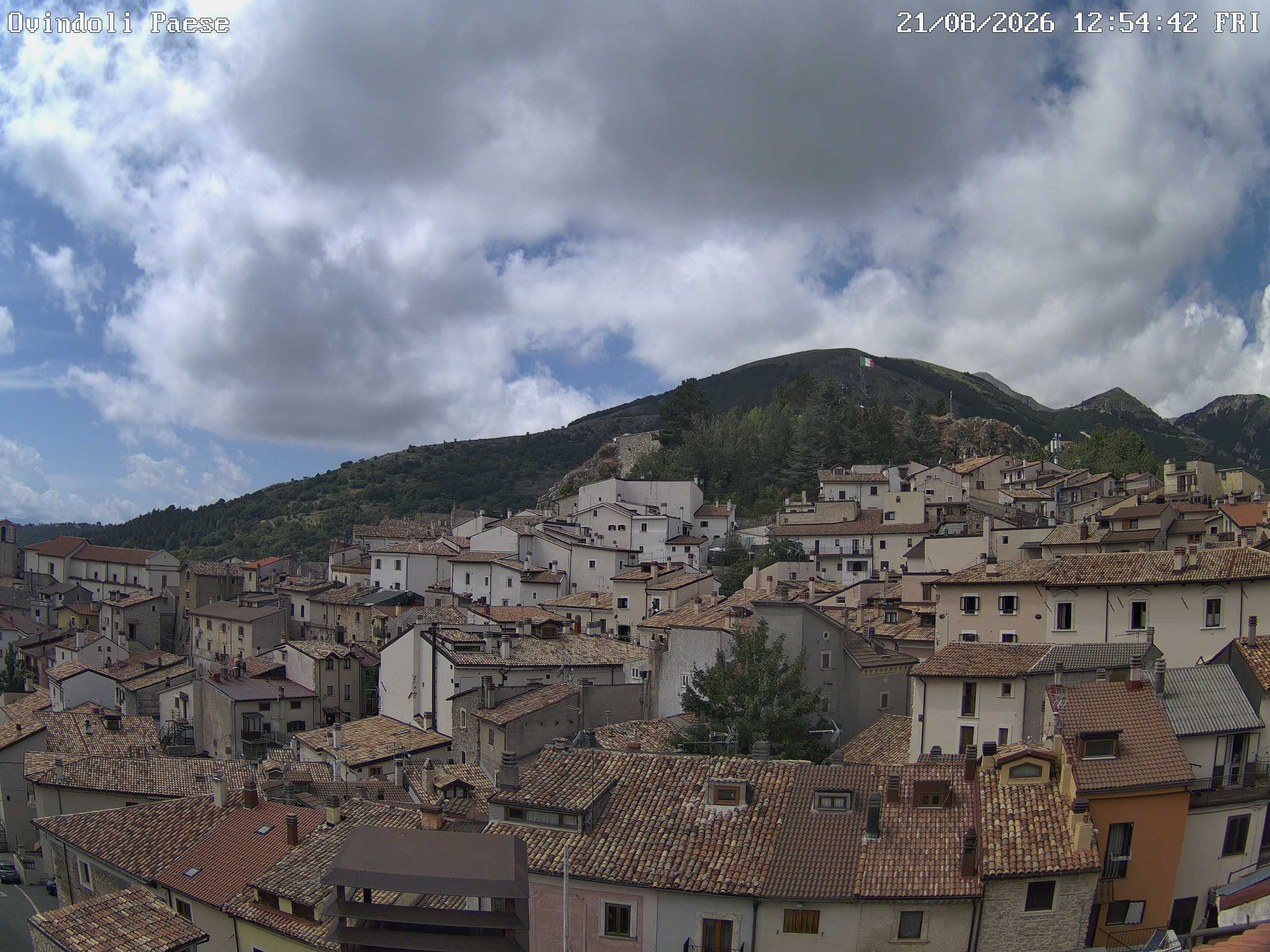 Ovindoli TV 1 Ovindoli Tv Webcam1 21-08-2026 12:15:28. -