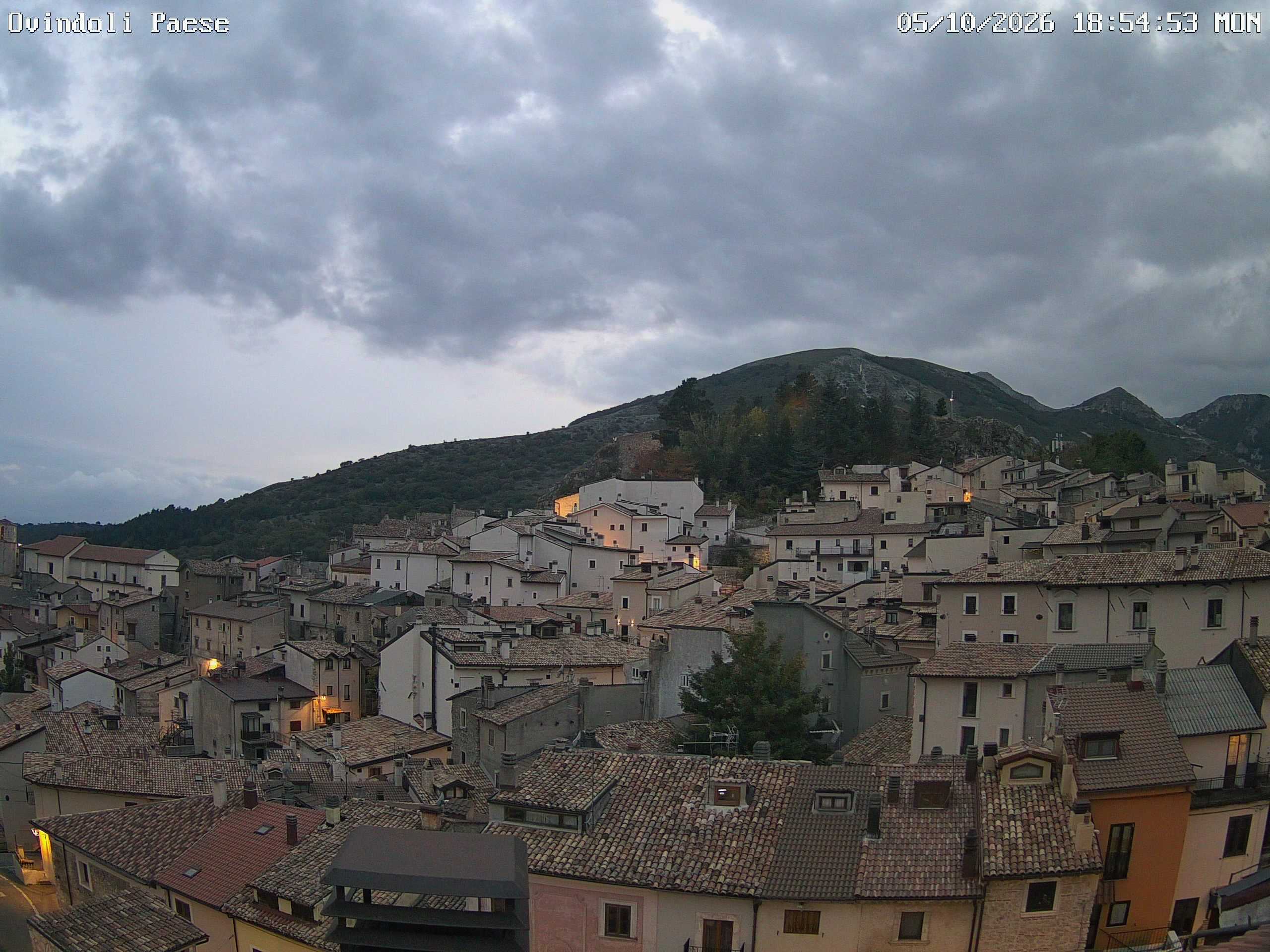 Ovindoli TV 1 Ovindoli Tv Webcam1 05-10-2026 18:15:35. -