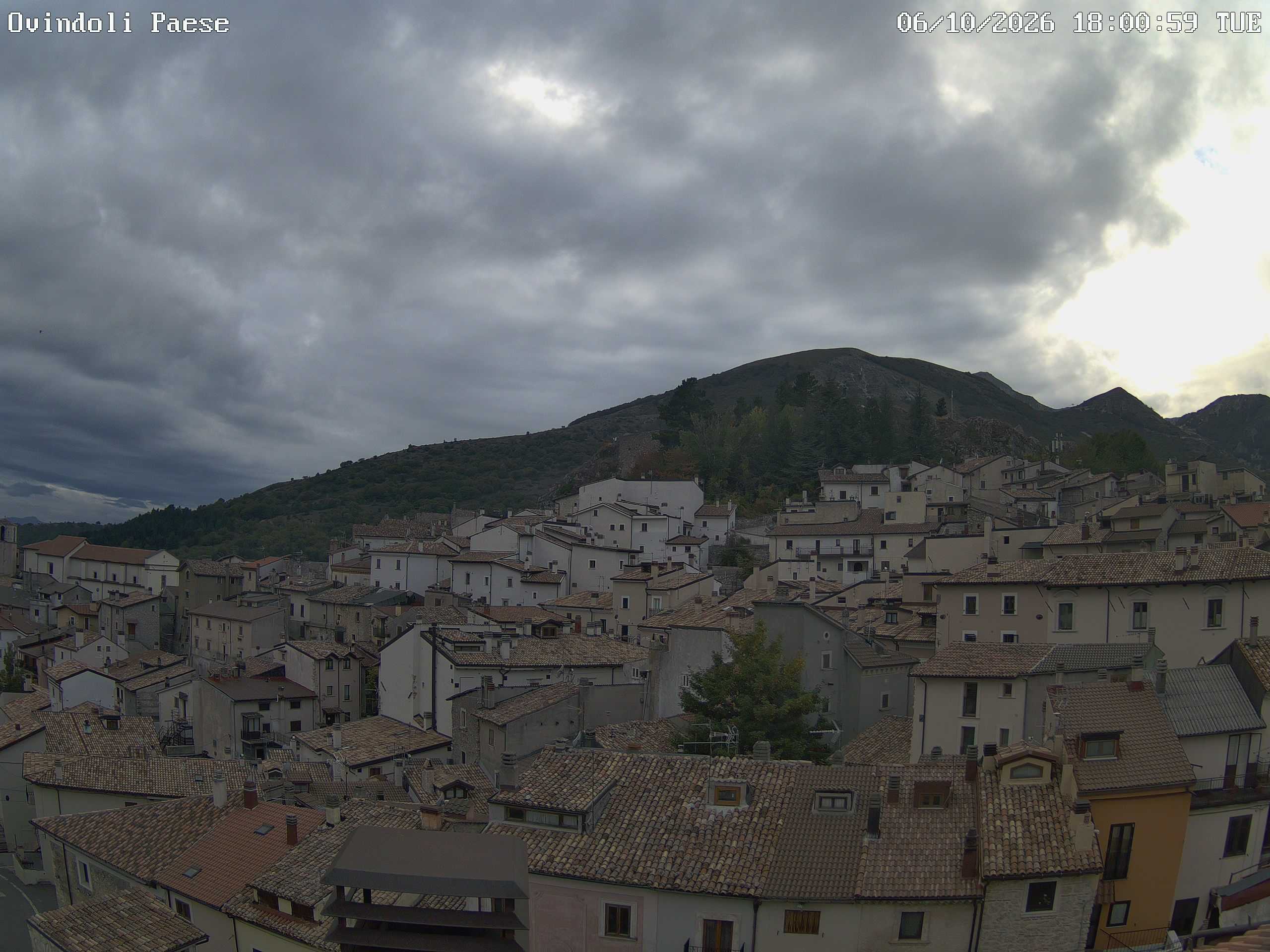 Ovindoli TV 1 Ovindoli Tv Webcam1 06-10-2026 17:15:37. -