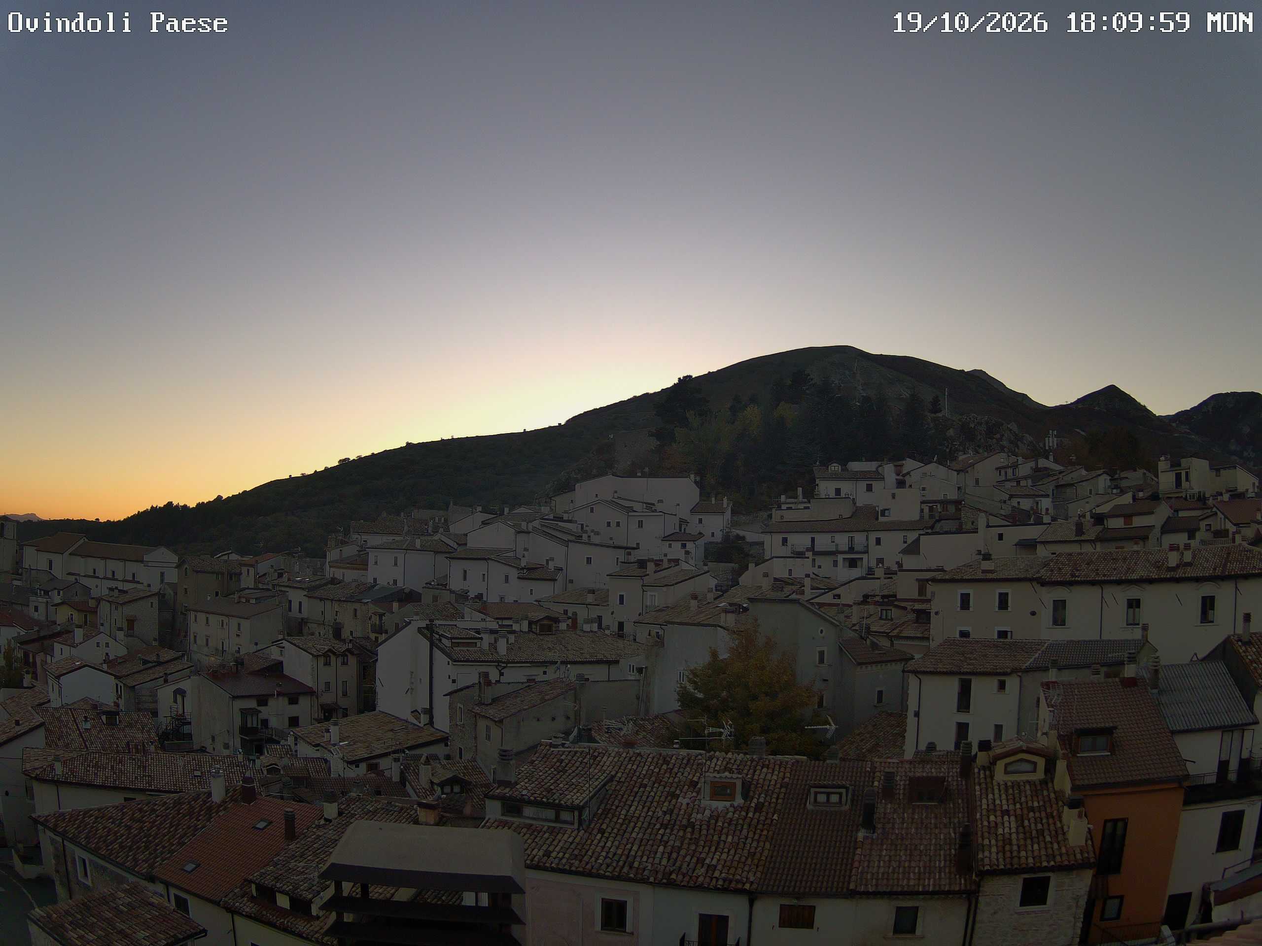 Ovindoli TV 1 Ovindoli Tv Webcam1 19-10-2026 17:30:48. -