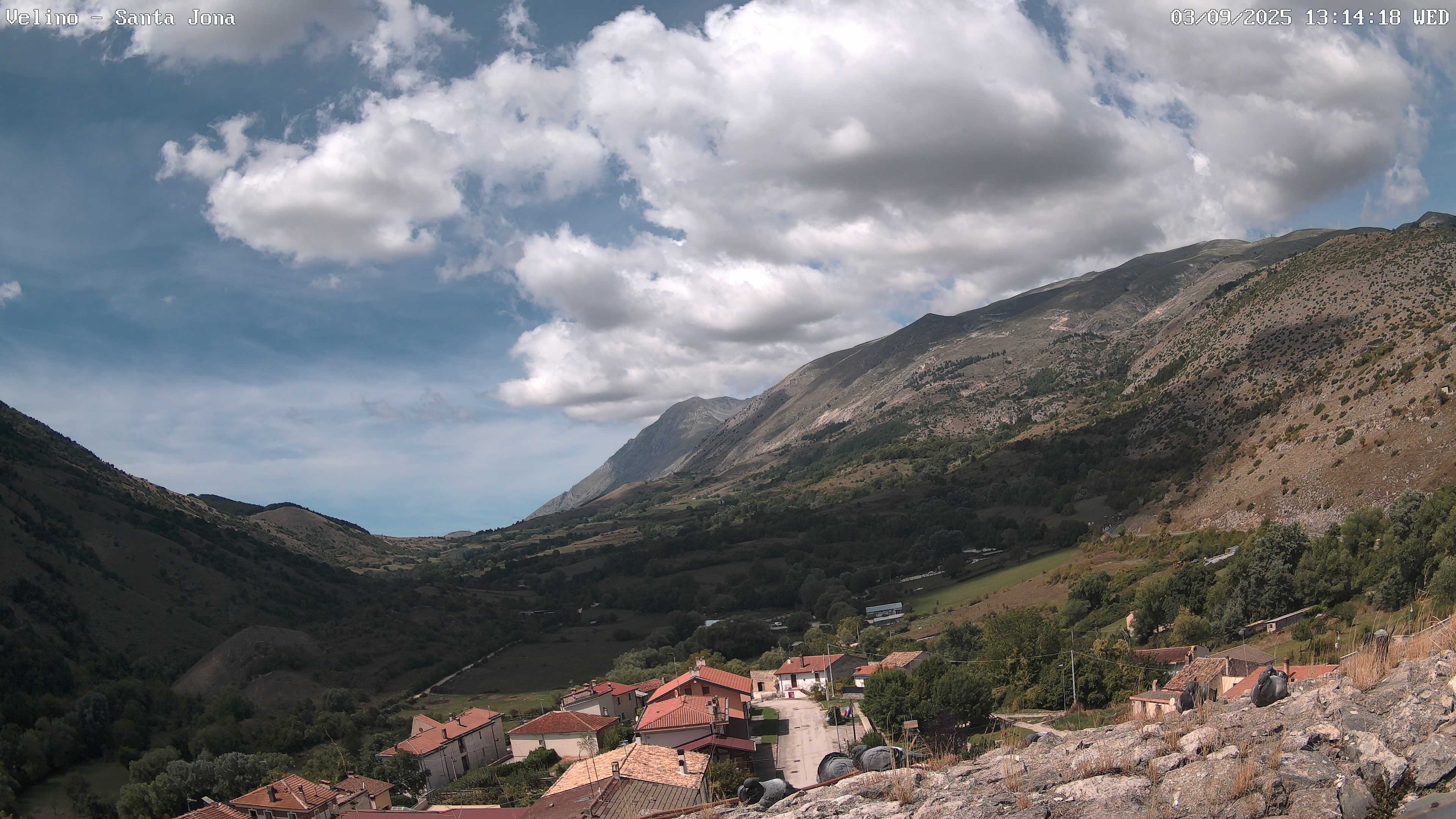 Ovindoli TV 4 Ovindoli Tv Webcam5 03-09-2025 13:15:15.